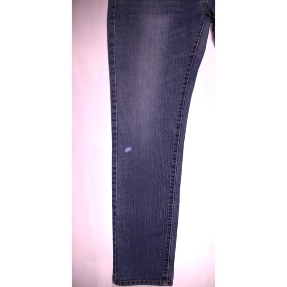 Red Rivet Jeans - Picture 11 of 16